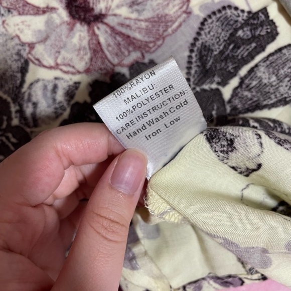 Women’s Cream Purple Floral Flower Long Maxi Dress Size Small - Picture 5 of 7